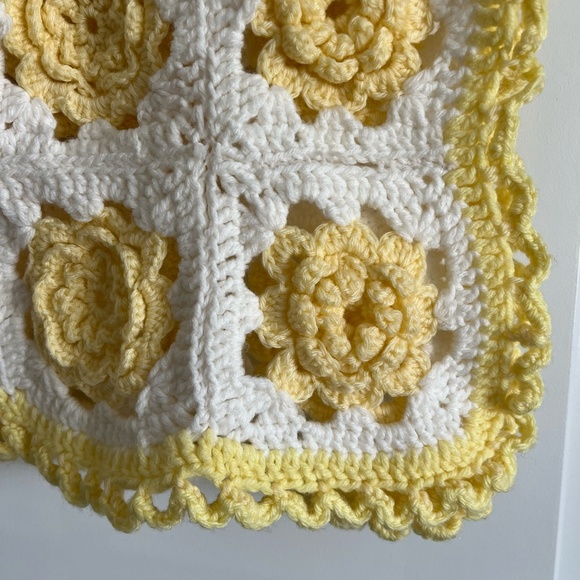 Handmade Vintage Crocheted Afghan Lap Blanket - Picture 3 of 6